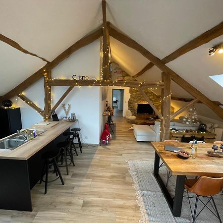 Le Grenier De Charlotte Apartment Libin Bagian luar foto