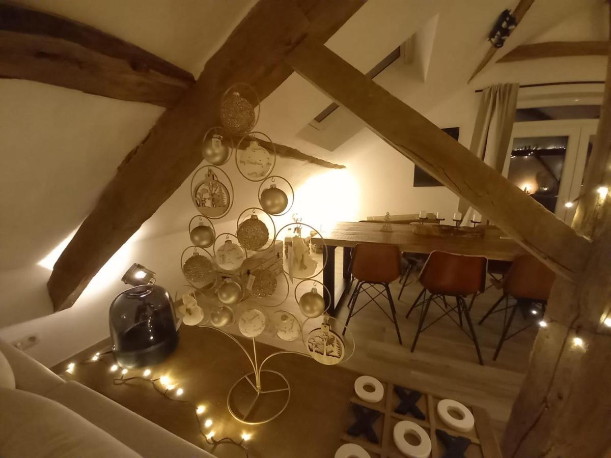 Le Grenier De Charlotte Apartment Libin Bagian luar foto